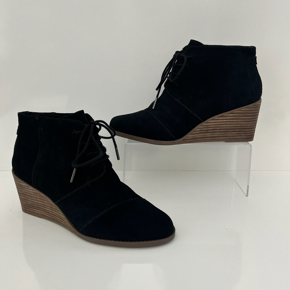 TOMS Hyde Wedge Bootie Black Suede Lace-Up 9.5 - Picture 3 of 14